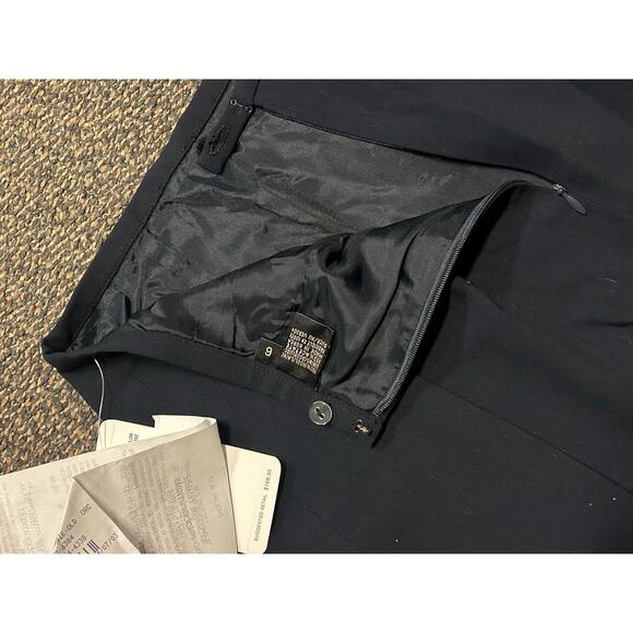 Carmen Marc Valvo Women's Black Beaded Blazer and Skirt Set, Size 6 - Picture 10 of 10